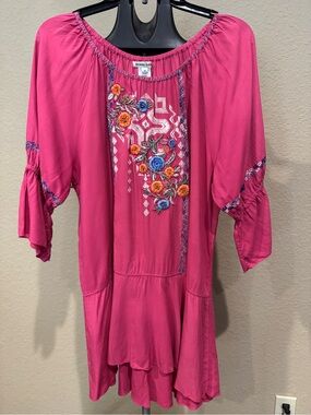 Krista Lee Hot Pink Embroidered Peasant Blouse/Tunic like Double D/Savannah Jane
